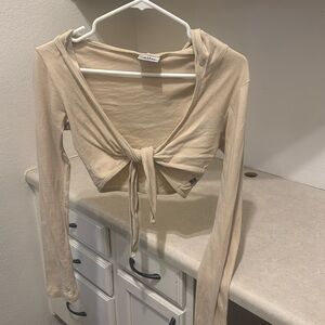 Cropped tie front top